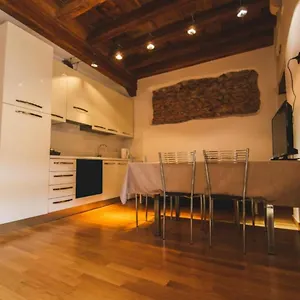 https://residenza-al-castello.hotelinveneto.com